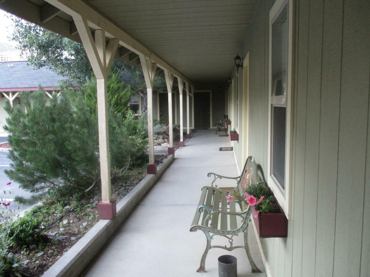 Virginia City Inn Екстериор снимка